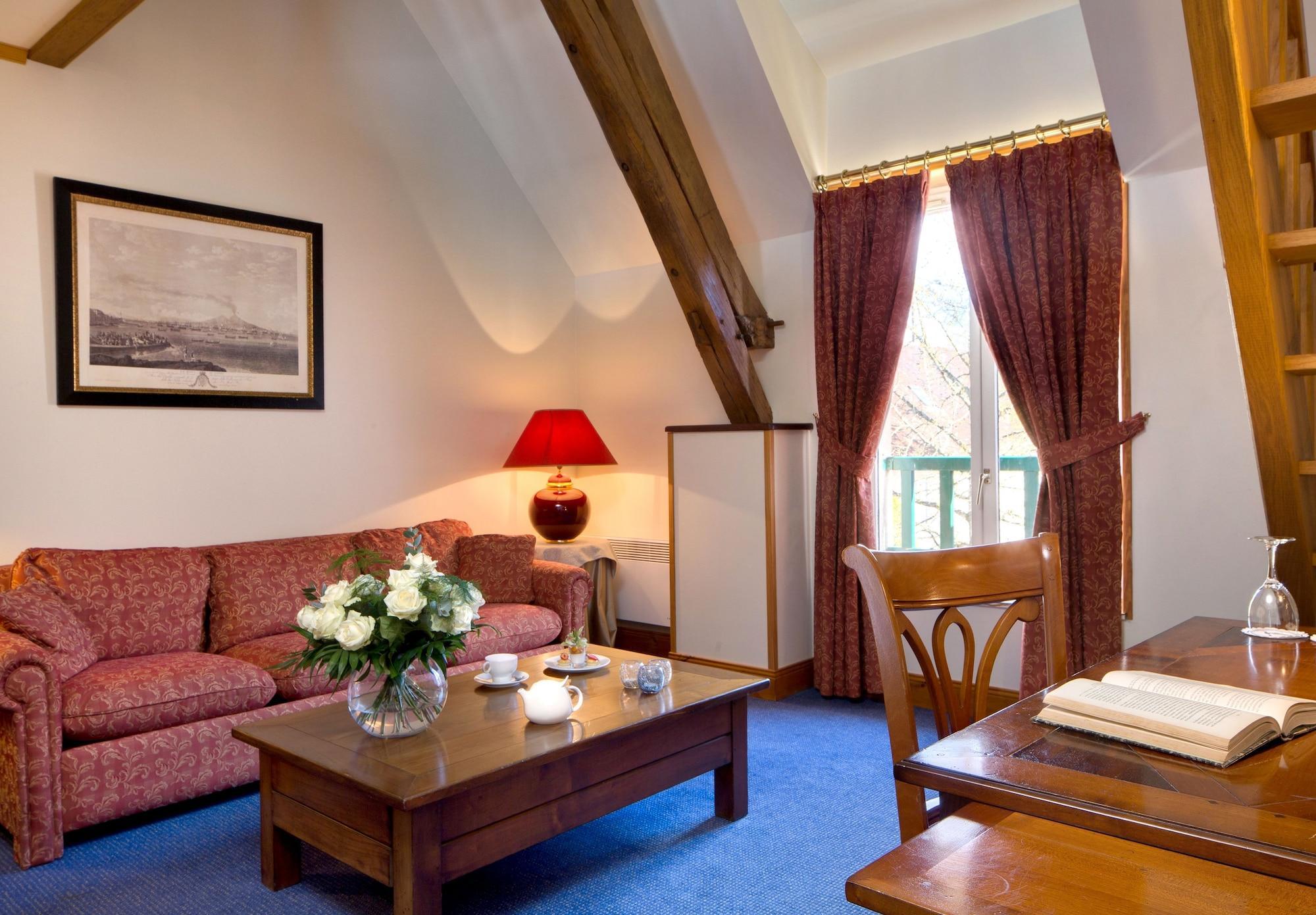 Domaine Et Golf De Vaugouard - La Maison Younan 龙河畔丰特奈 外观 照片