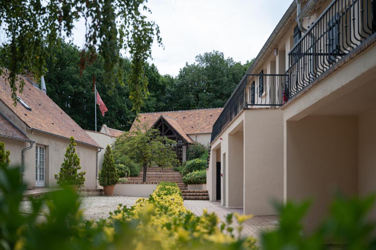 Domaine Et Golf De Vaugouard - La Maison Younan 龙河畔丰特奈 外观 照片